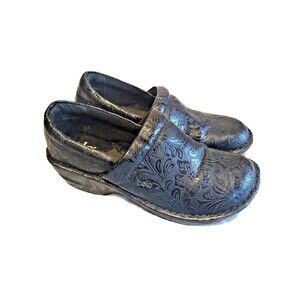 Womens Bolo Sz 7.5 Profesional Clogg Paisley Embossed Black